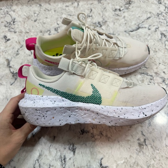 Nike Crater Impact - Picture 3 of 7